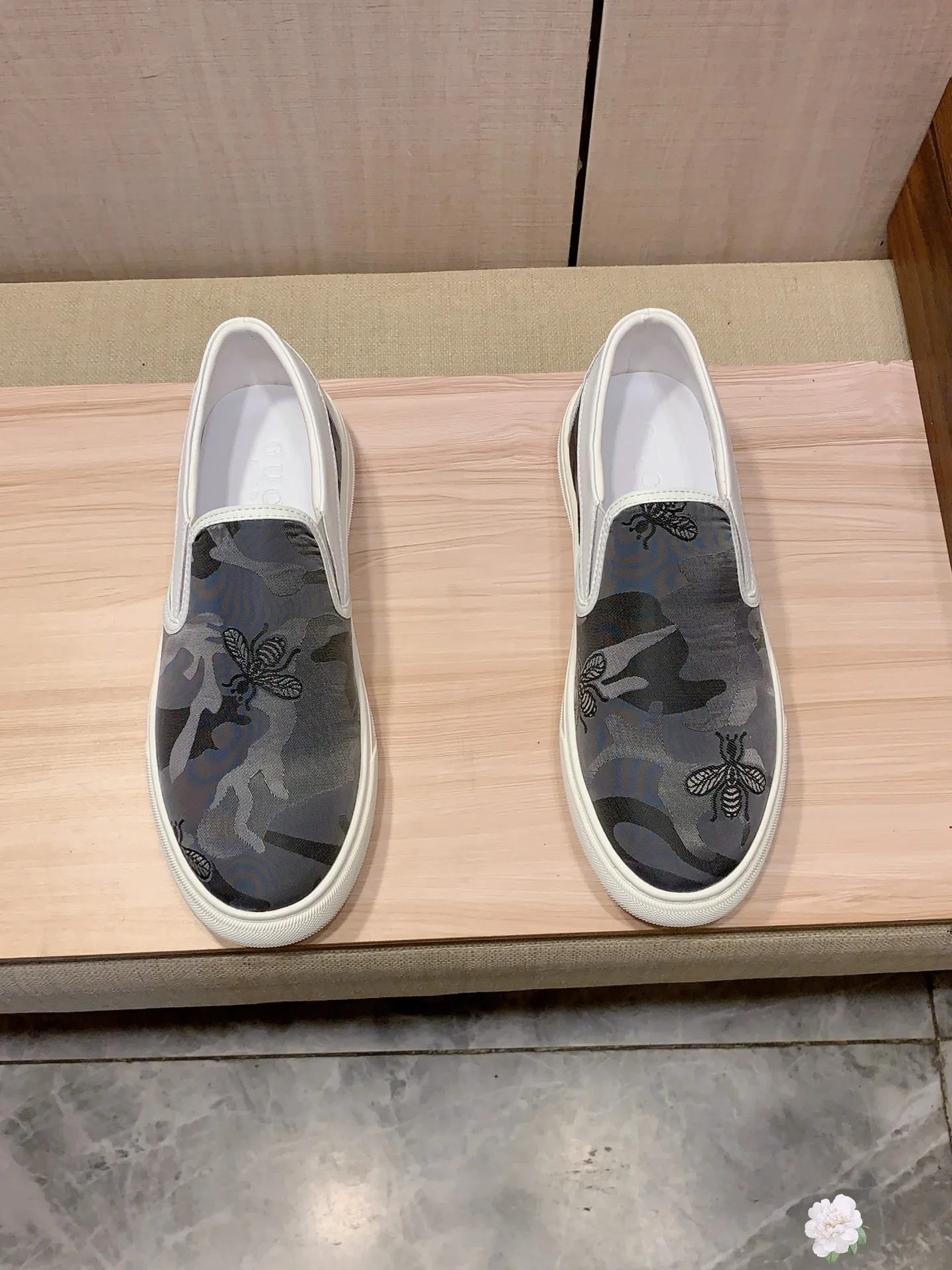Men's men's shoes💰360💰💰🎩🎩[Lightning][Lightning] "Gucci*" The latest and most popular casual shoes, top brands [seduce] luxury~purchase, top~quality. [Strong] The upper is made of imported breathable cowhide with material ➕ breathable sheepskin lining (•) and fine workmanship. The original stylish and stylish soft rubber wear-resistant and non-slip outsole is light and comfortable on the feet. The real thing looks better when photographed in real life. No. 2661: Code: 38-44, 45 can be customized, 3️⃣ colors are available
